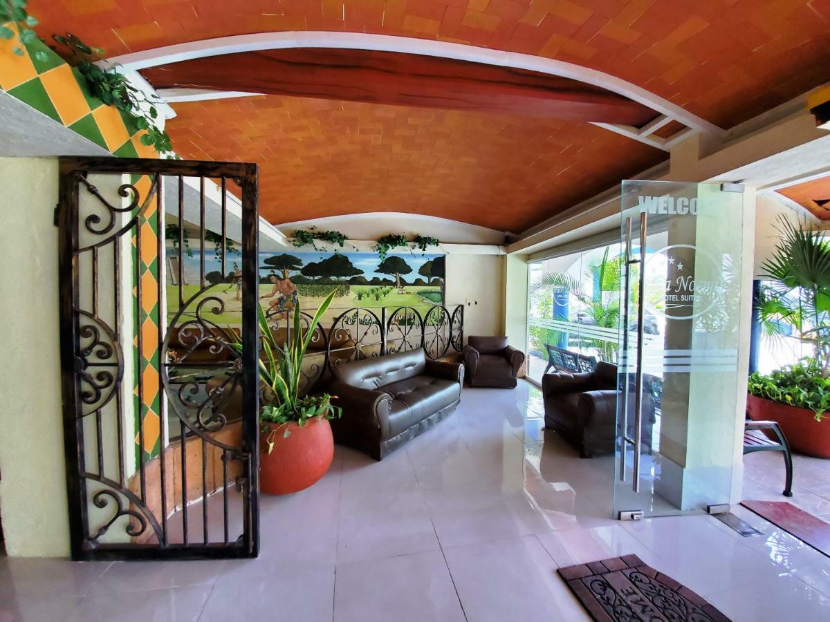 Hotel Suites Elia Noemi メリダ エクステリア 写真